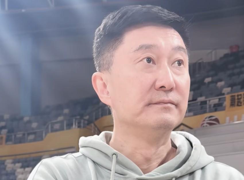 B体育中国官网-杜锋:人员不整打广厦要全力去拼,并不知道有签新外援的事情